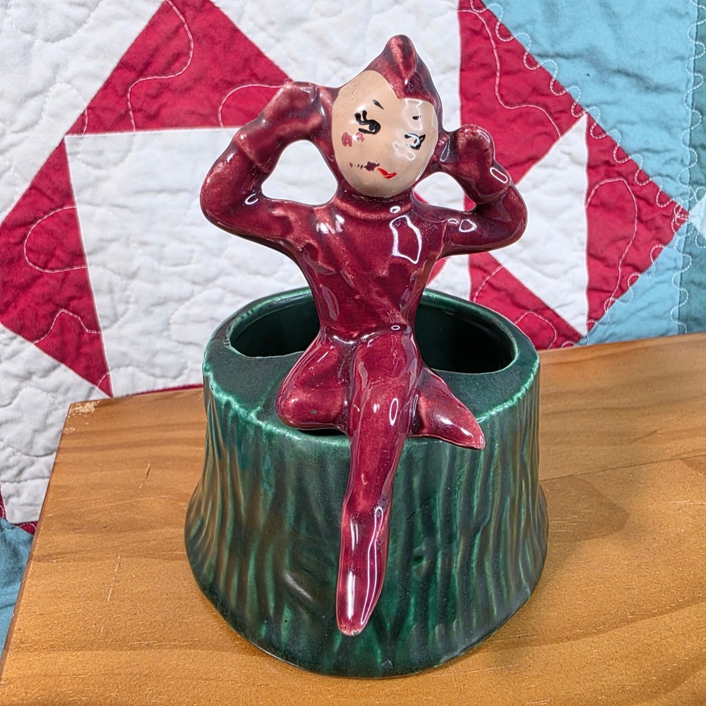 Vintage Ceramic Pixie Elf Planter Green Tree Stump Burgundy Figurine Small
